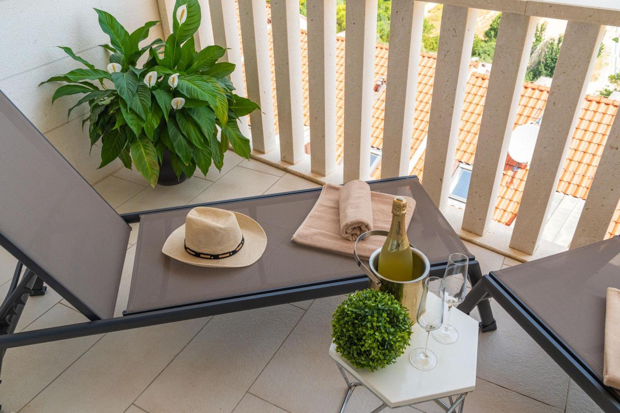Apartment Apollo In Dubrovnik With Sea View Eksteriør billede