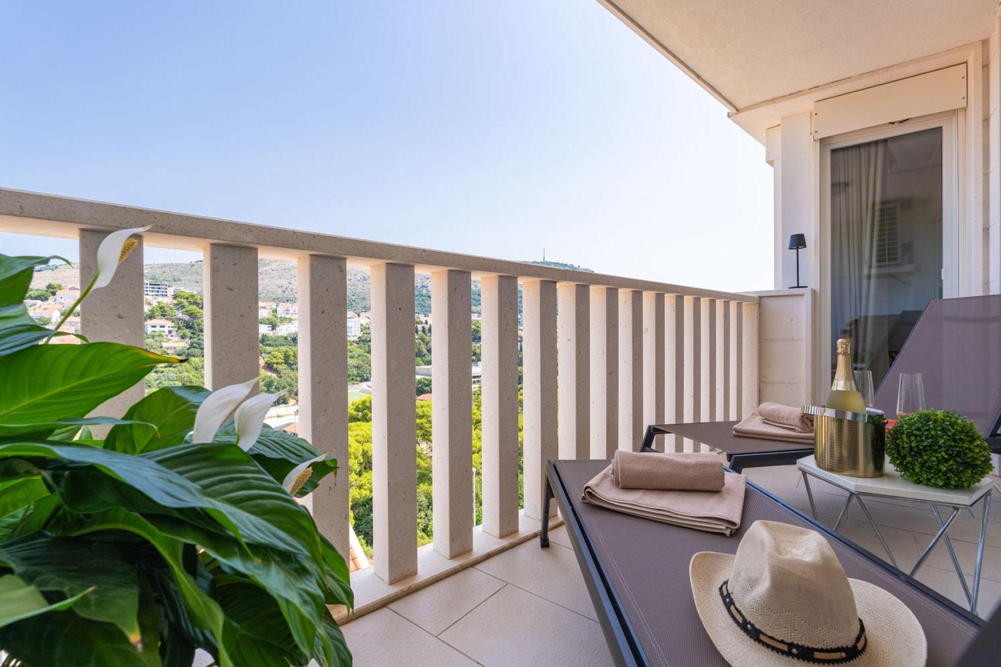 Apartment Apollo In Dubrovnik With Sea View Eksteriør billede