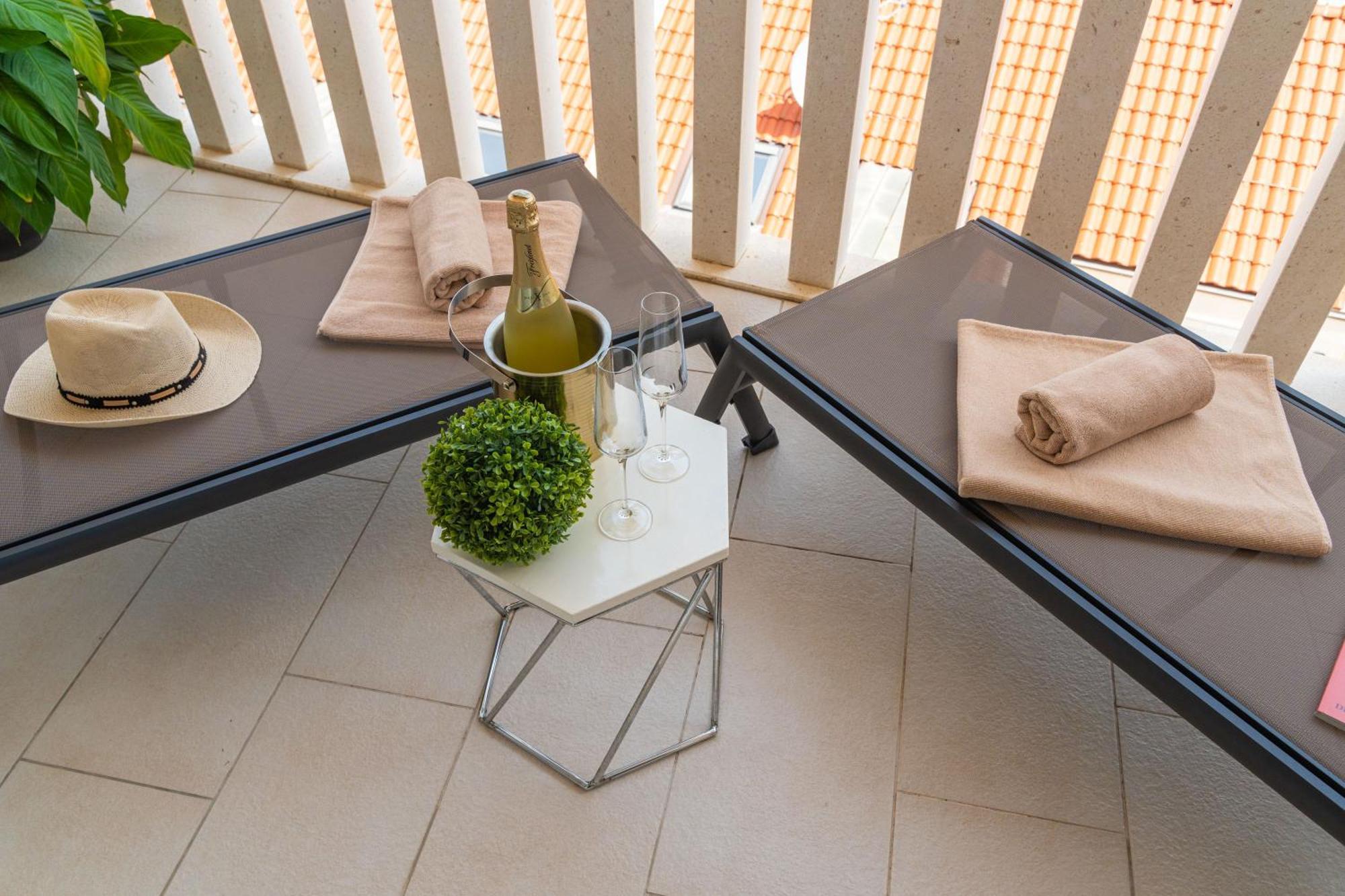 Apartment Apollo In Dubrovnik With Sea View Eksteriør billede